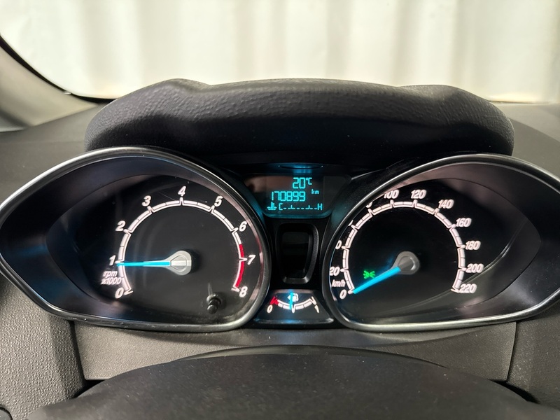 Ford Fiesta vaihtoauto