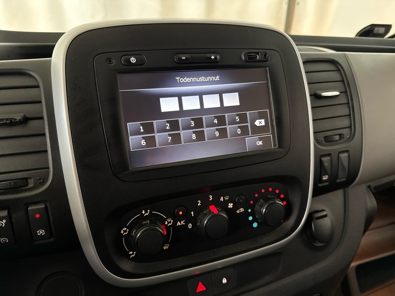 Renault Trafic vaihtoauto