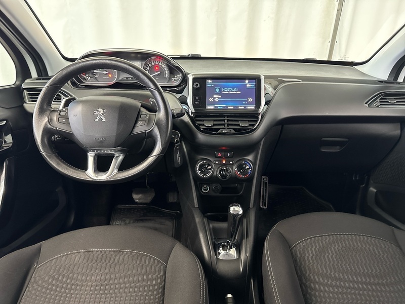 Peugeot 208 vaihtoauto