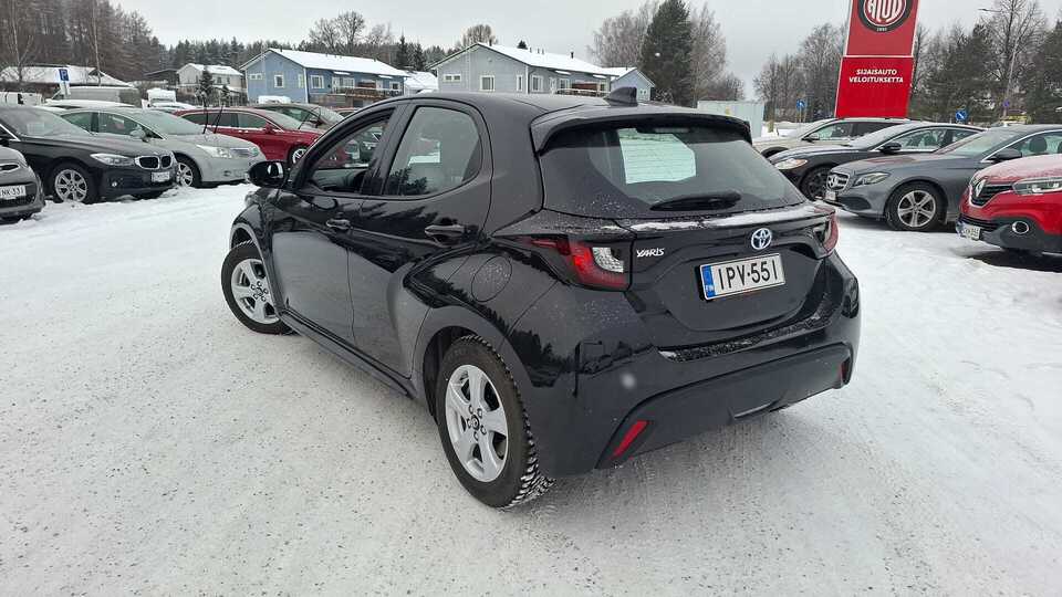 Toyota Yaris vaihtoauto