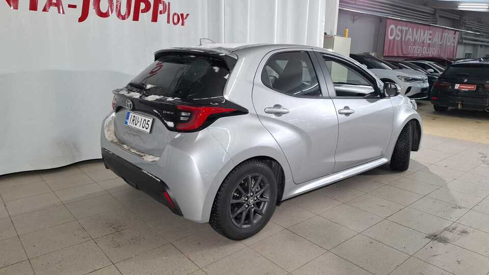 Toyota Yaris vaihtoauto