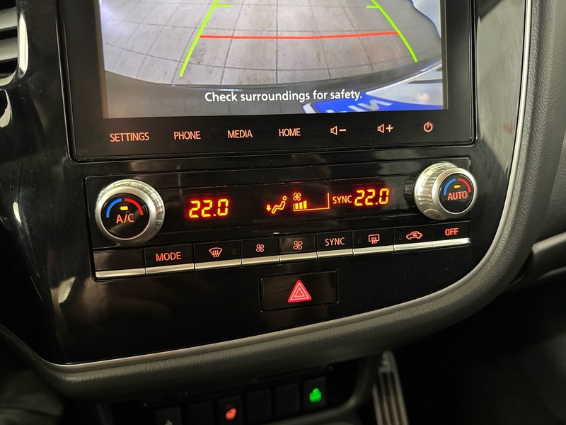 Mitsubishi Outlander PHEV vaihtoauto