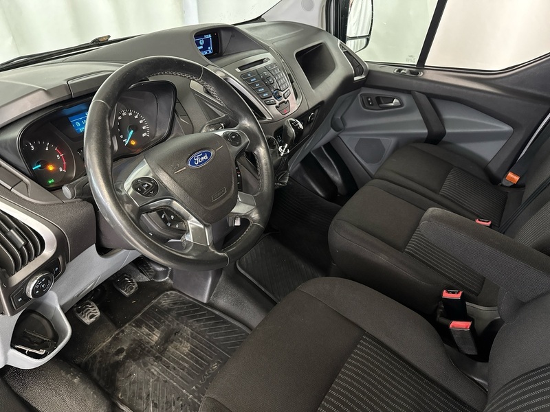 Ford Transit Custom vaihtoauto