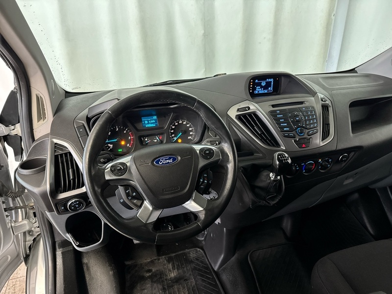 Ford Transit Custom vaihtoauto