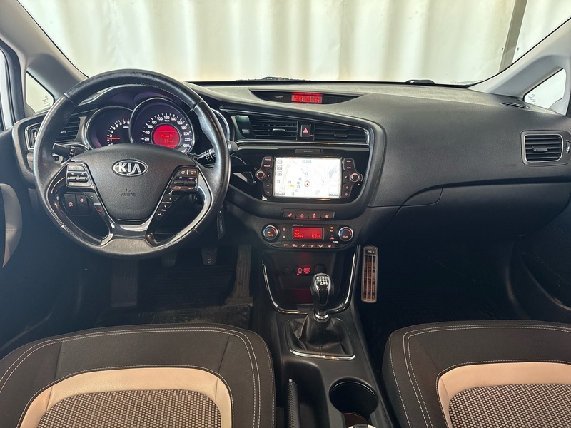 Kia Ceed vaihtoauto