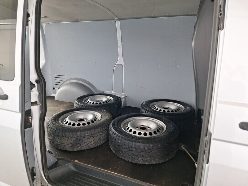 Volkswagen Transporter vaihtoauto