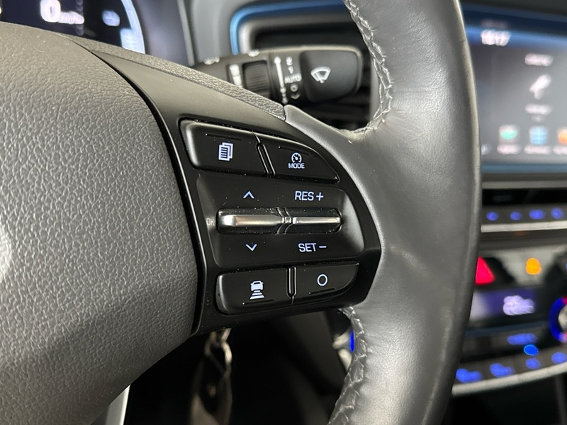 Hyundai IONIQ hybrid vaihtoauto