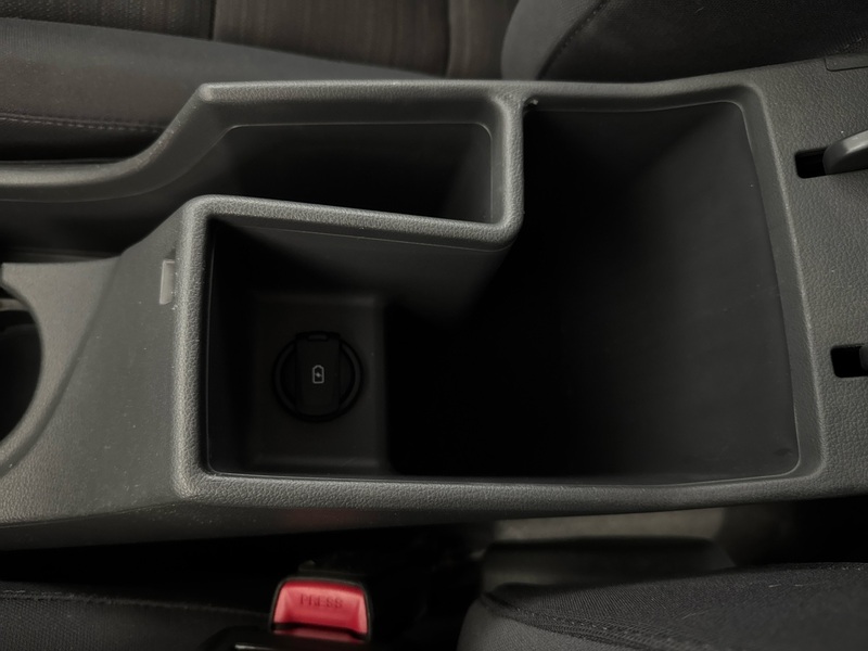 Hyundai IONIQ hybrid vaihtoauto