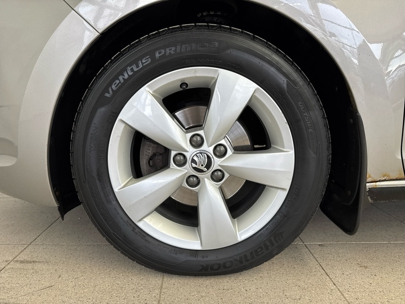 Skoda Rapid vaihtoauto