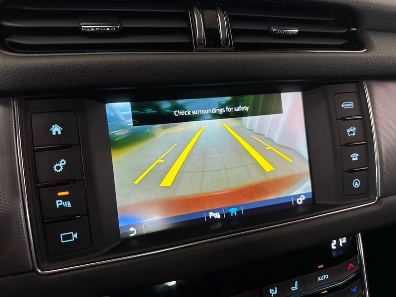 Jaguar XF vaihtoauto