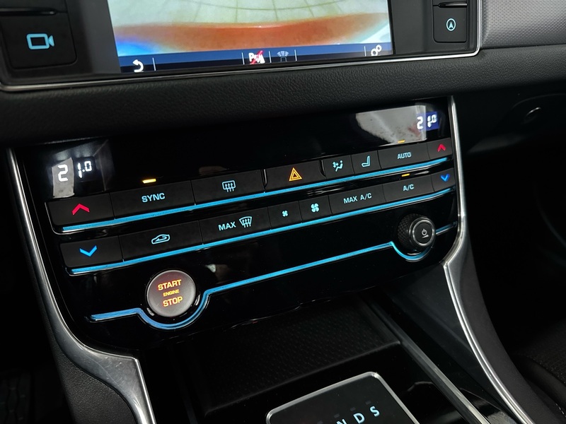 Jaguar XF vaihtoauto