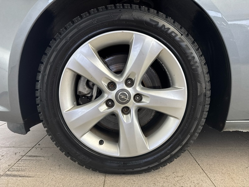 Opel Insignia vaihtoauto