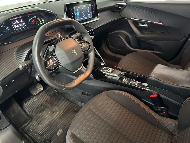 Peugeot e-2008 vaihtoauto