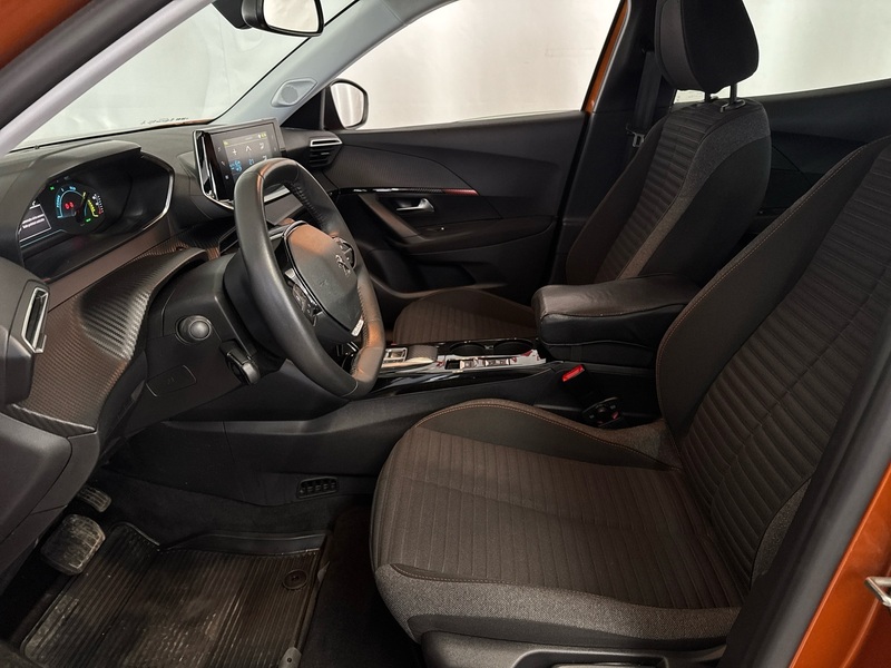 Peugeot e-2008 vaihtoauto