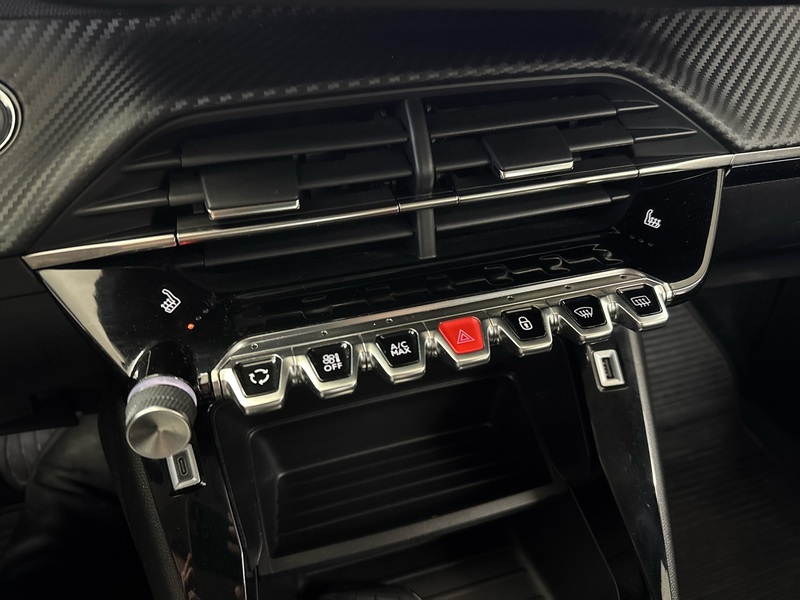 Peugeot e-2008 vaihtoauto