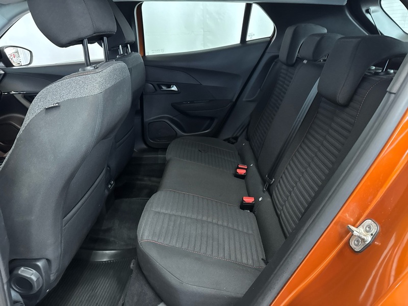 Peugeot e-2008 vaihtoauto