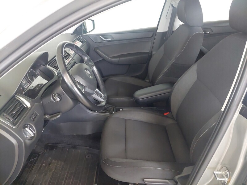 Skoda Rapid vaihtoauto