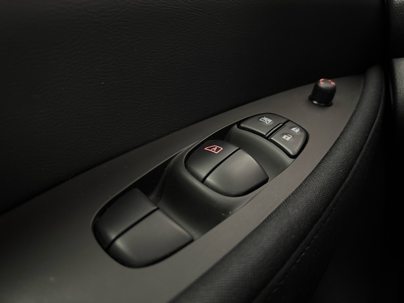 Nissan Leaf vaihtoauto