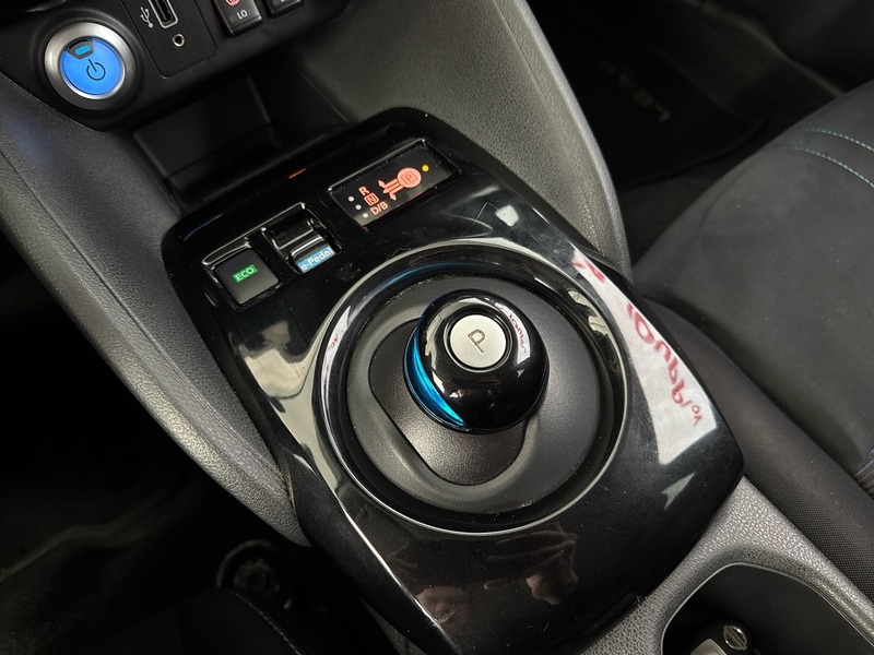 Nissan Leaf vaihtoauto