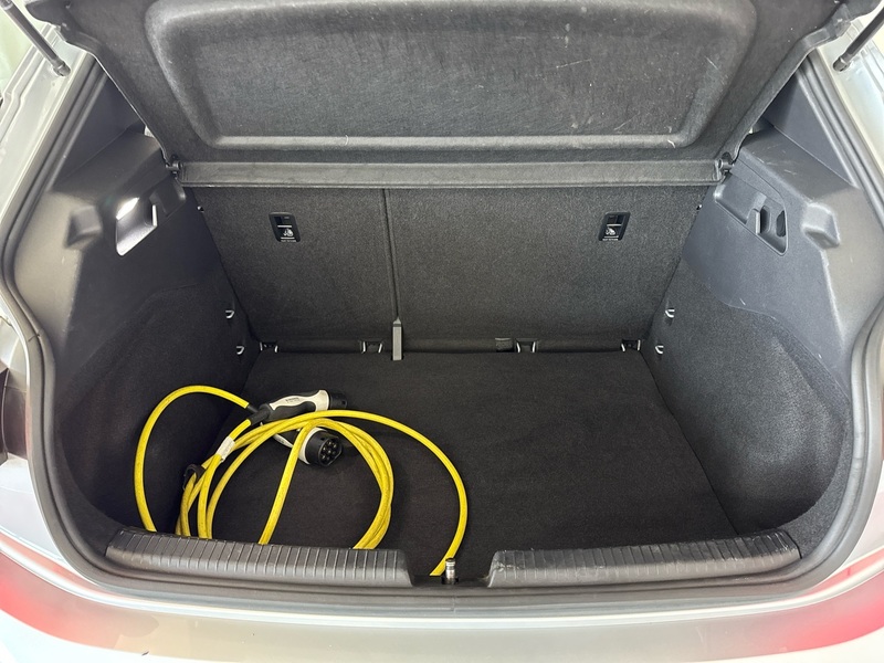 Cupra Born vaihtoauto