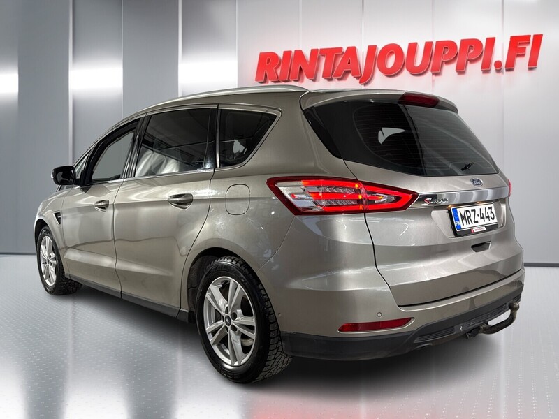 Ford S-MAX vaihtoauto