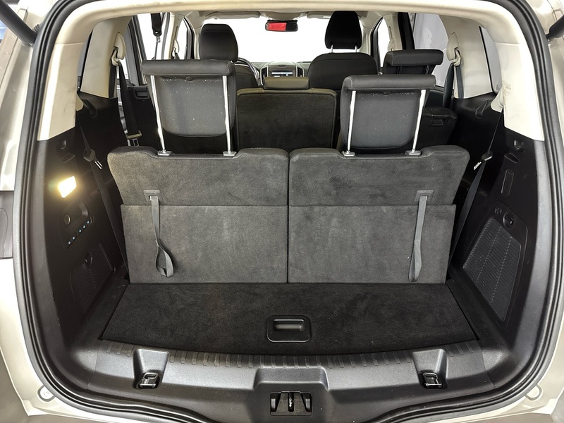 Ford S-MAX vaihtoauto