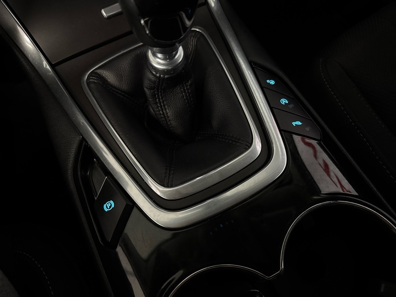 Ford S-MAX vaihtoauto