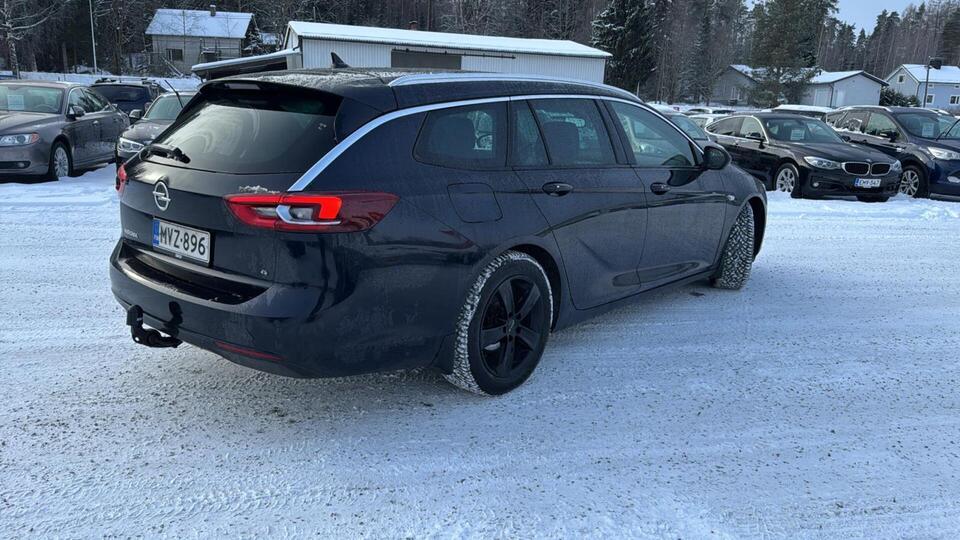 Opel Insignia vaihtoauto