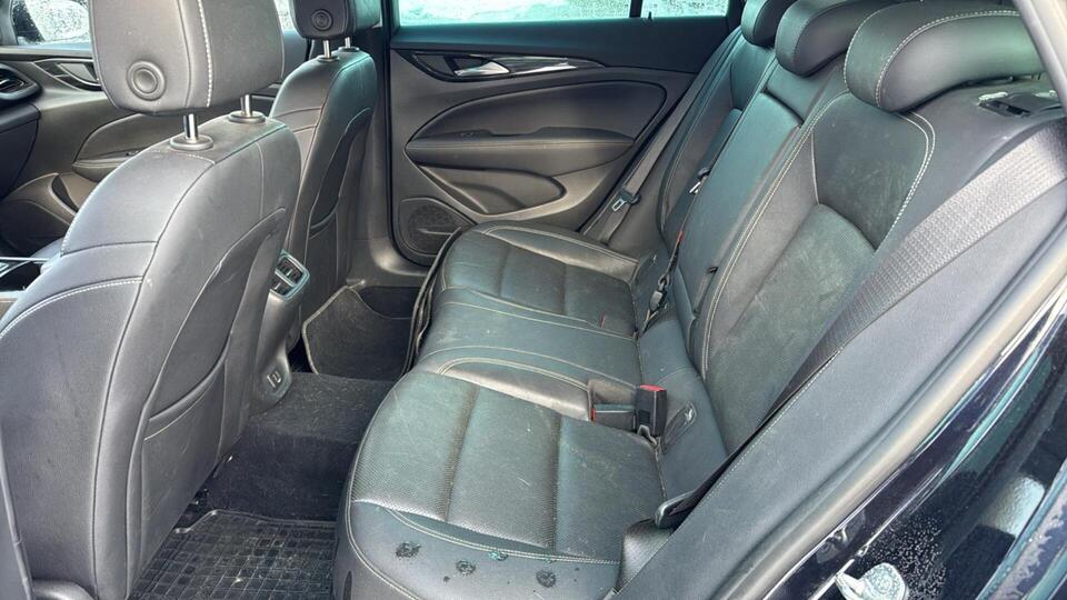 Opel Insignia vaihtoauto