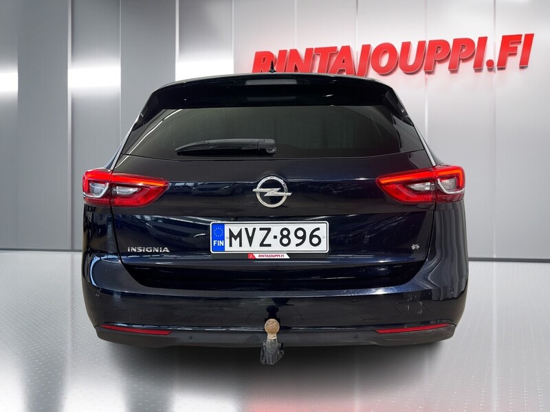 Opel Insignia vaihtoauto