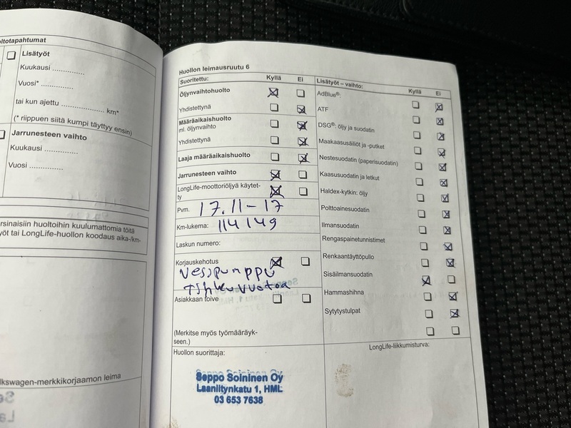 Volkswagen Touran vaihtoauto