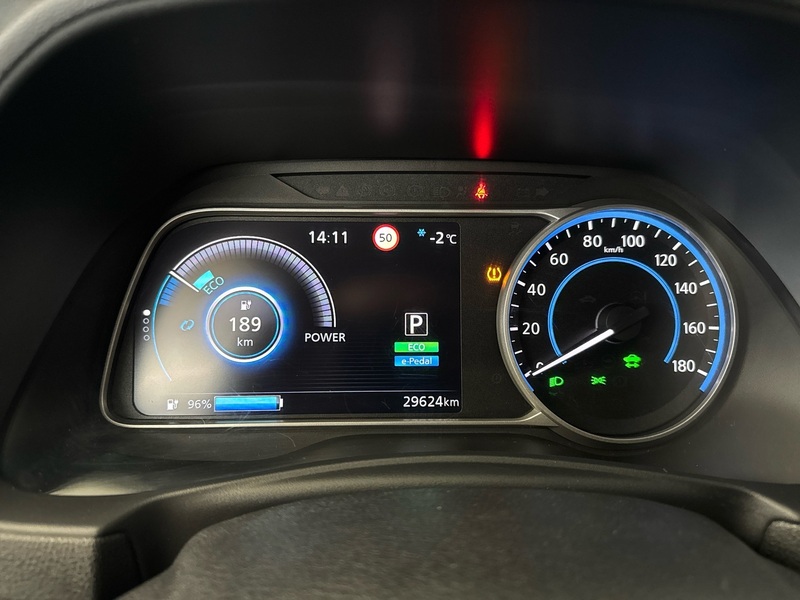 Nissan Leaf vaihtoauto