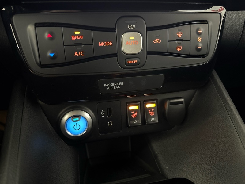 Nissan Leaf vaihtoauto