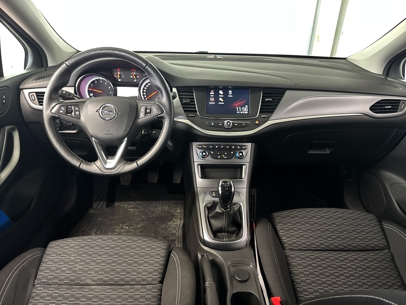 Opel Astra vaihtoauto