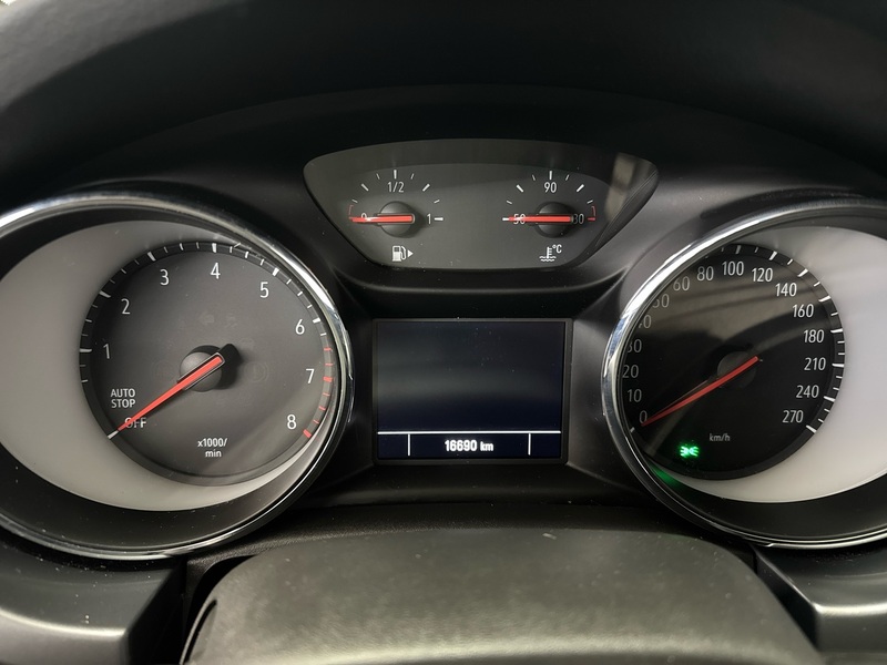 Opel Astra vaihtoauto