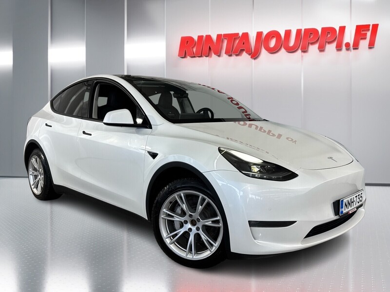 Tesla Model Y vaihtoauto