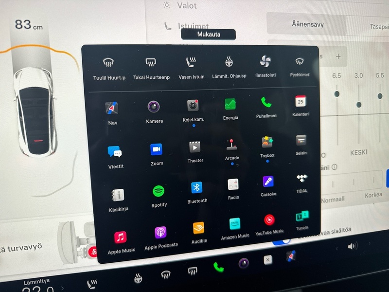 Tesla Model Y vaihtoauto