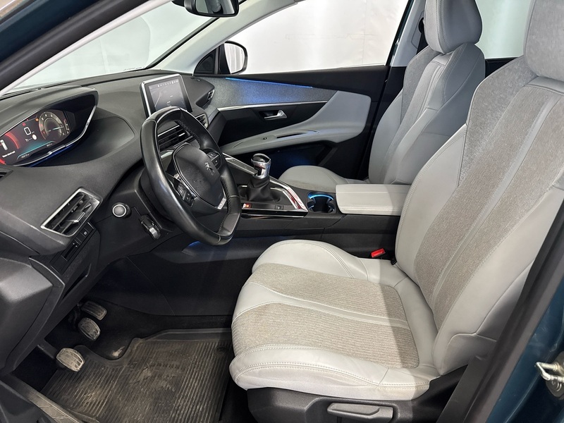 Peugeot 5008 vaihtoauto