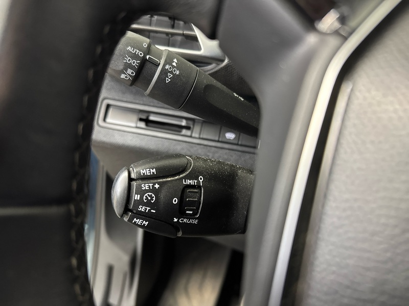 Peugeot 5008 vaihtoauto