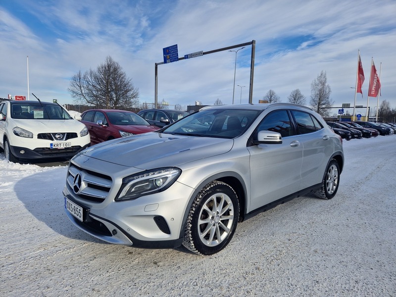 Mercedes-Benz GLA vaihtoauto