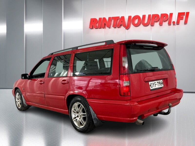 Volvo V70 vaihtoauto