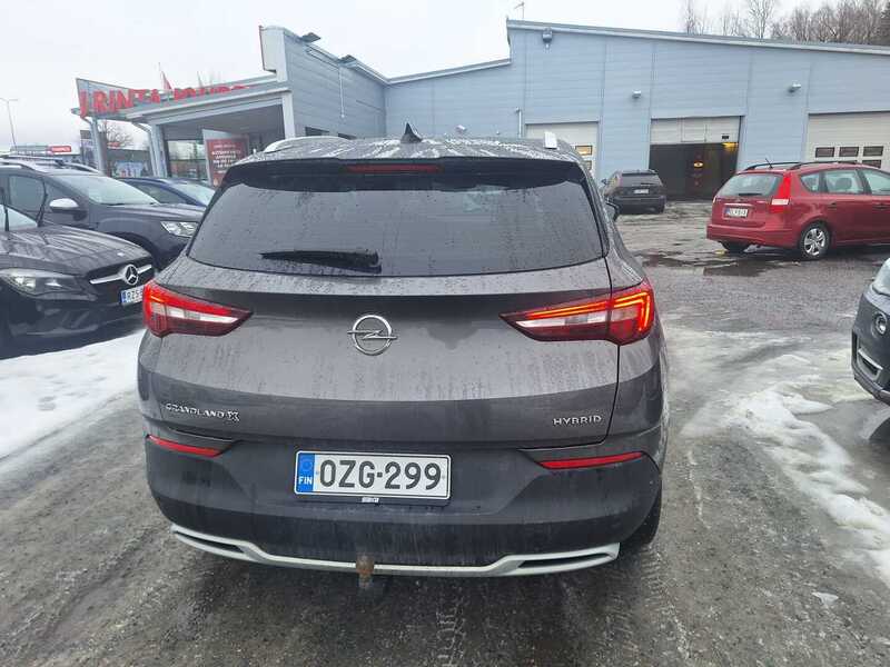 Opel Grandland X vaihtoauto
