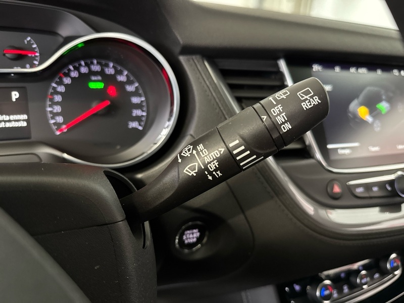 Opel Grandland X vaihtoauto