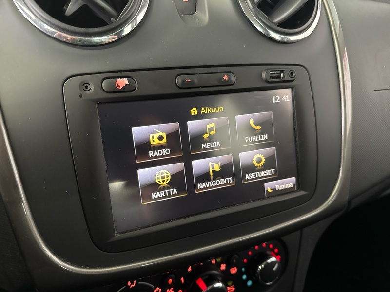 Dacia Sandero vaihtoauto