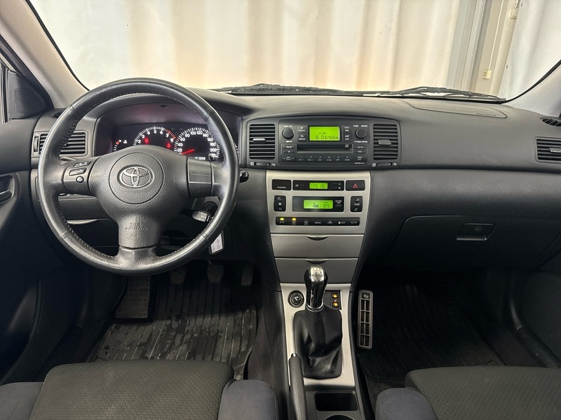 Toyota Corolla vaihtoauto