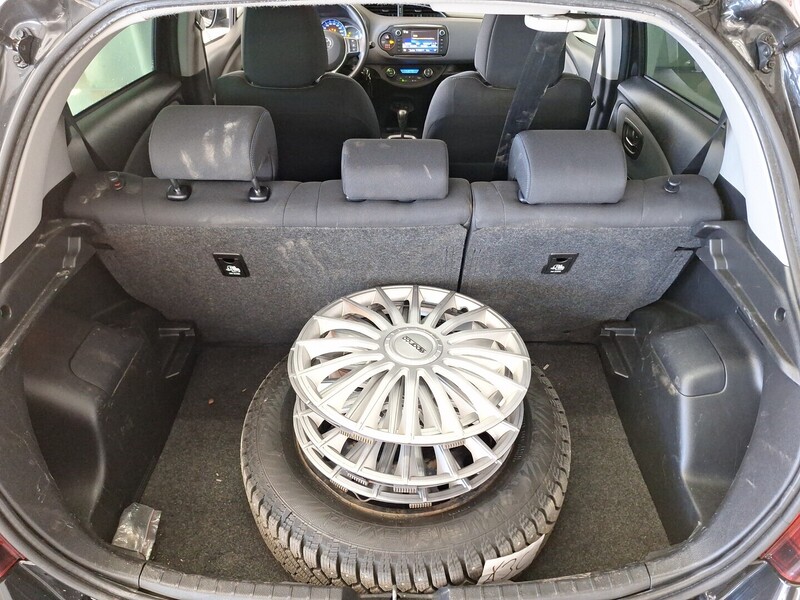 Toyota Yaris vaihtoauto