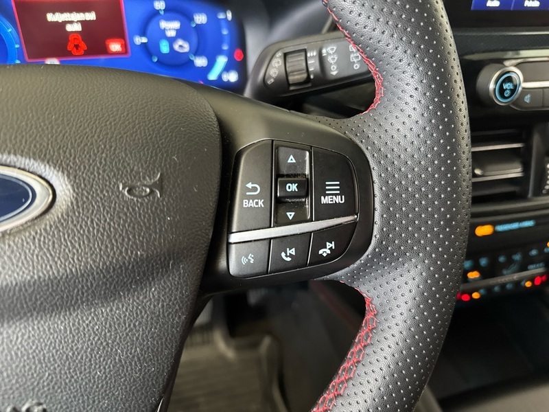 Ford Kuga vaihtoauto