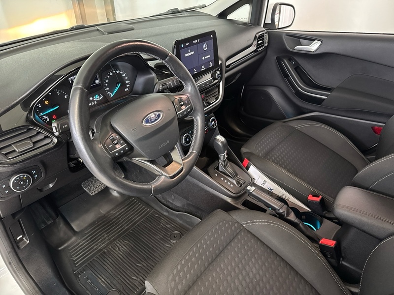 Ford Fiesta vaihtoauto