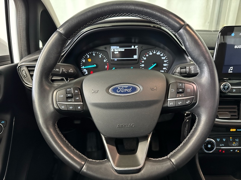 Ford Fiesta vaihtoauto