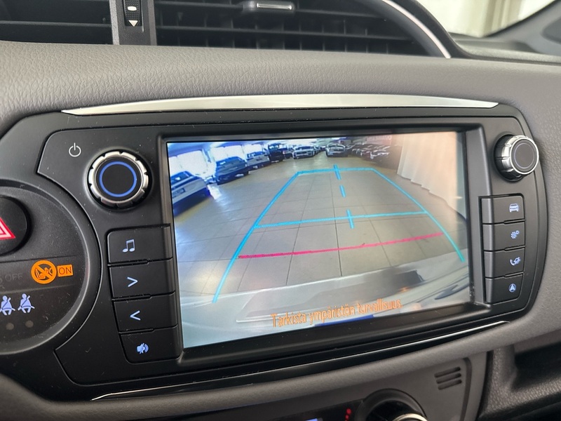 Toyota Yaris vaihtoauto